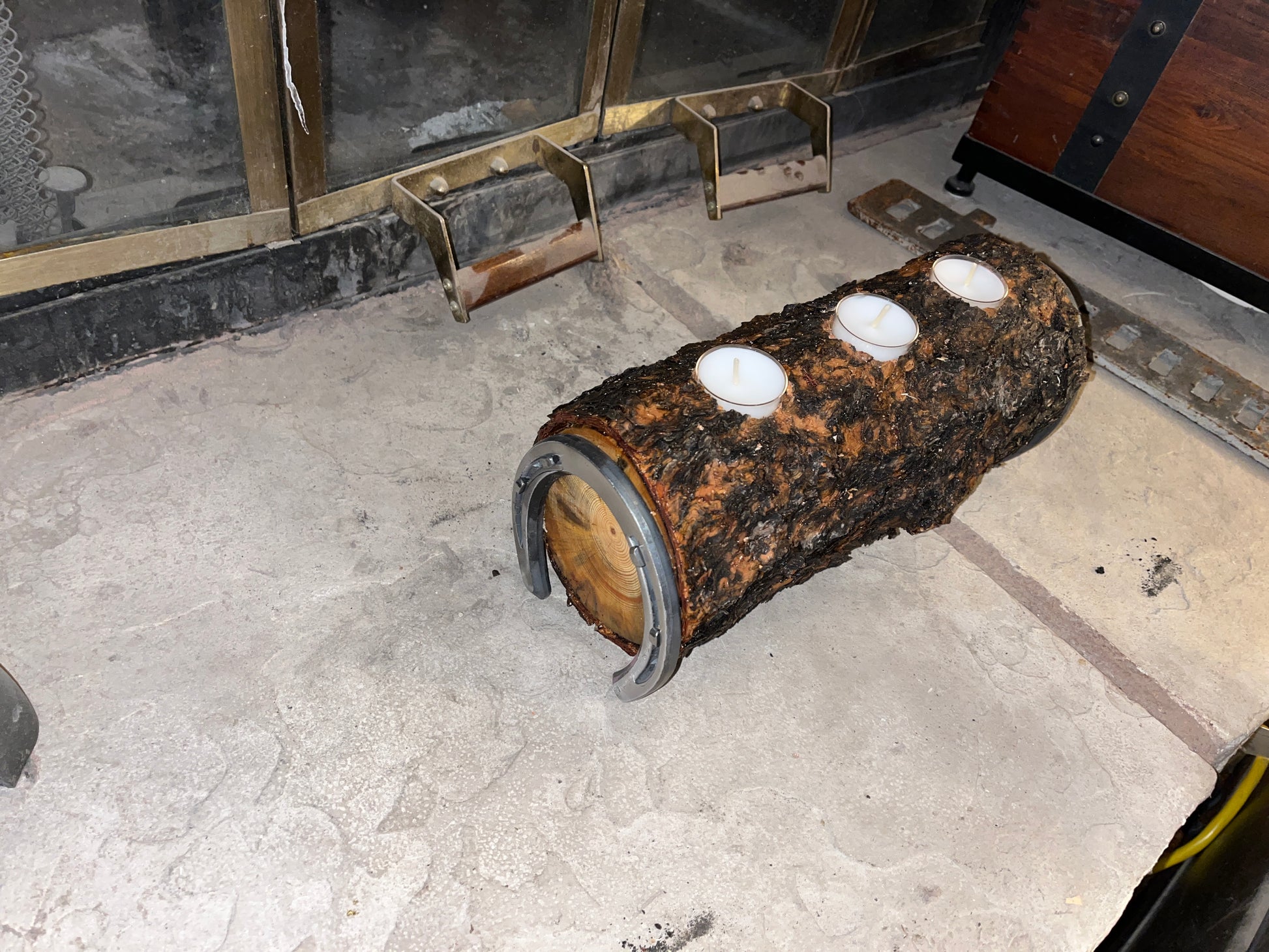 Ponderosa Pine Yule Log with Horseshoe Legs