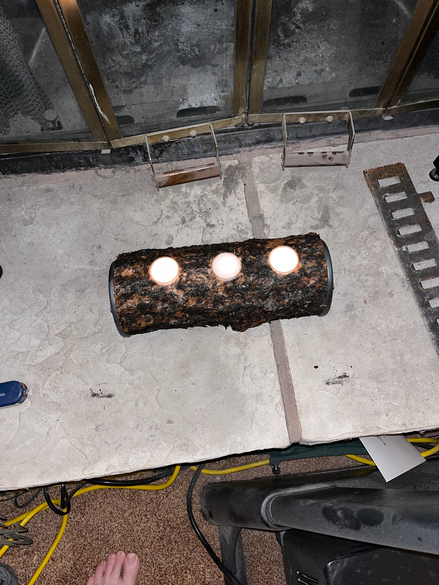 Ponderosa Pine Yule Log with Horseshoe Legs
