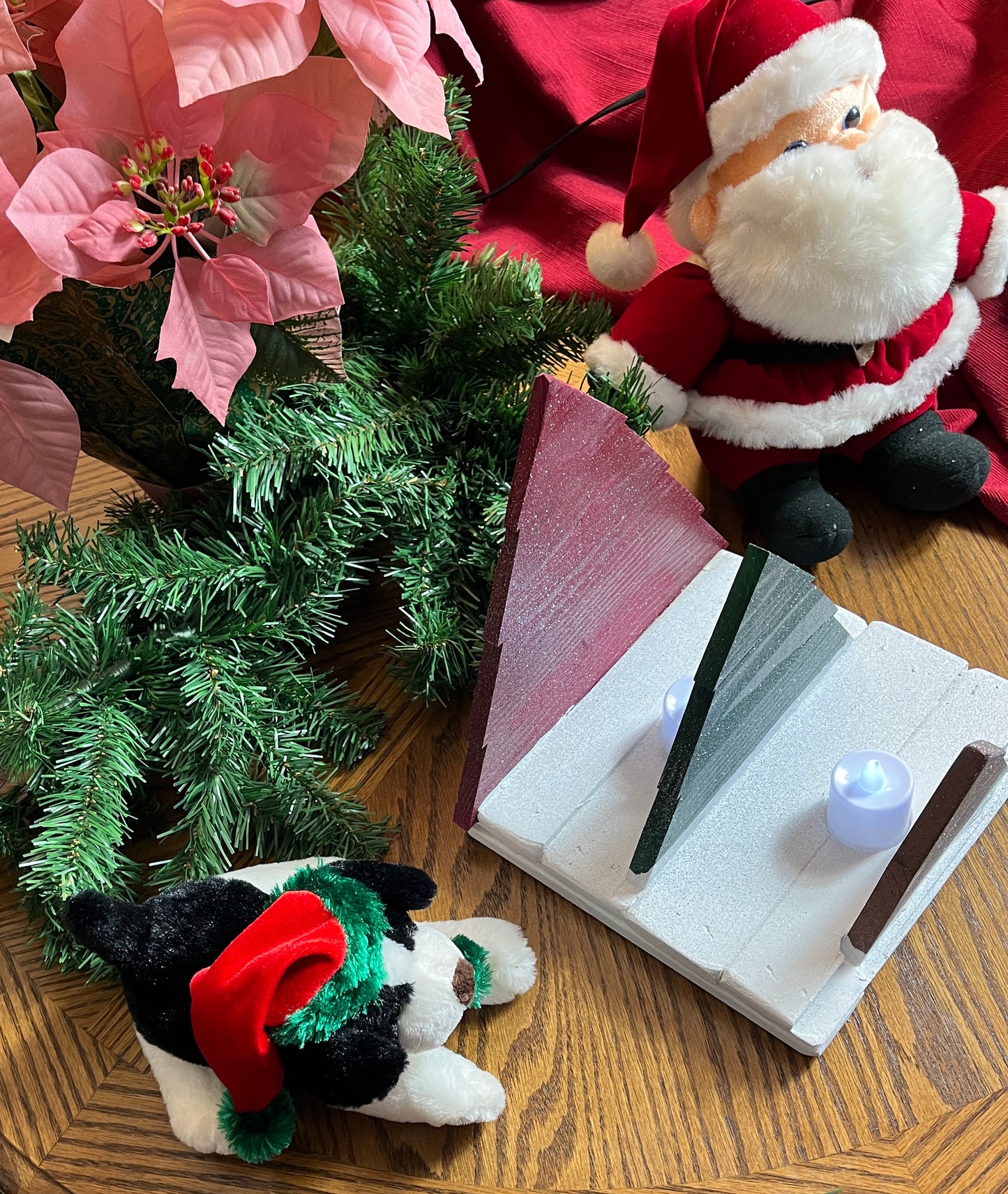 🎄 Christmas Trees Holiday Table Centerpiece and Christmas Card Holder 🎄