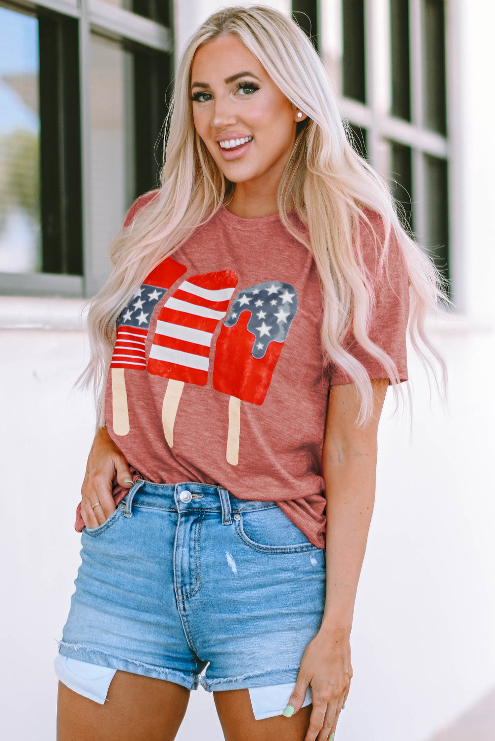 Lick 'Em US Flag Round Neck Short Sleeve T-Shirt in Size S, M, L, XL