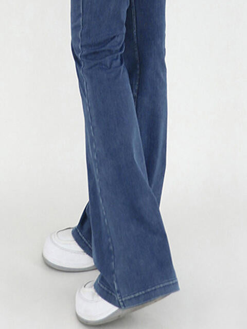 Wide Waistband Bootcut Stretch Jeans with Pockets in 4 Color Choices in Size S, M, L, XL, or 2X