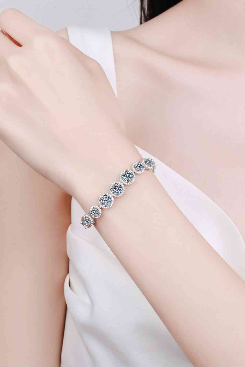 925 Sterling Silver 10.4 Carat Moissanite Bracelet Silver One Size