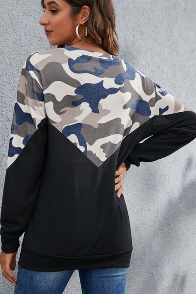 Camouflage Round Neck Long Sleeve Sweatshirt in 4 Color Choices in Size S, M, L, or XL