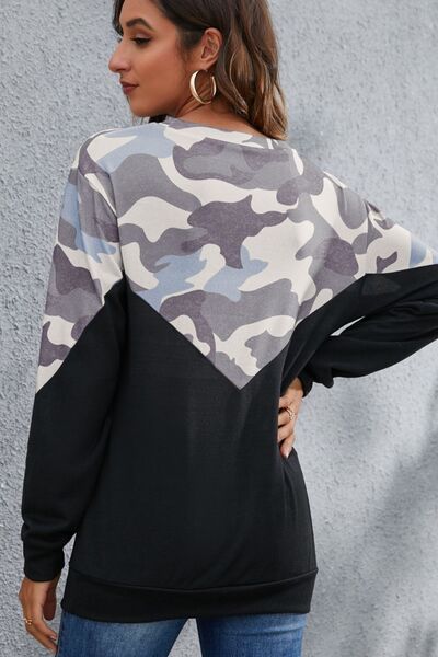 Camouflage Round Neck Long Sleeve Sweatshirt in 4 Color Choices in Size S, M, L, or XL